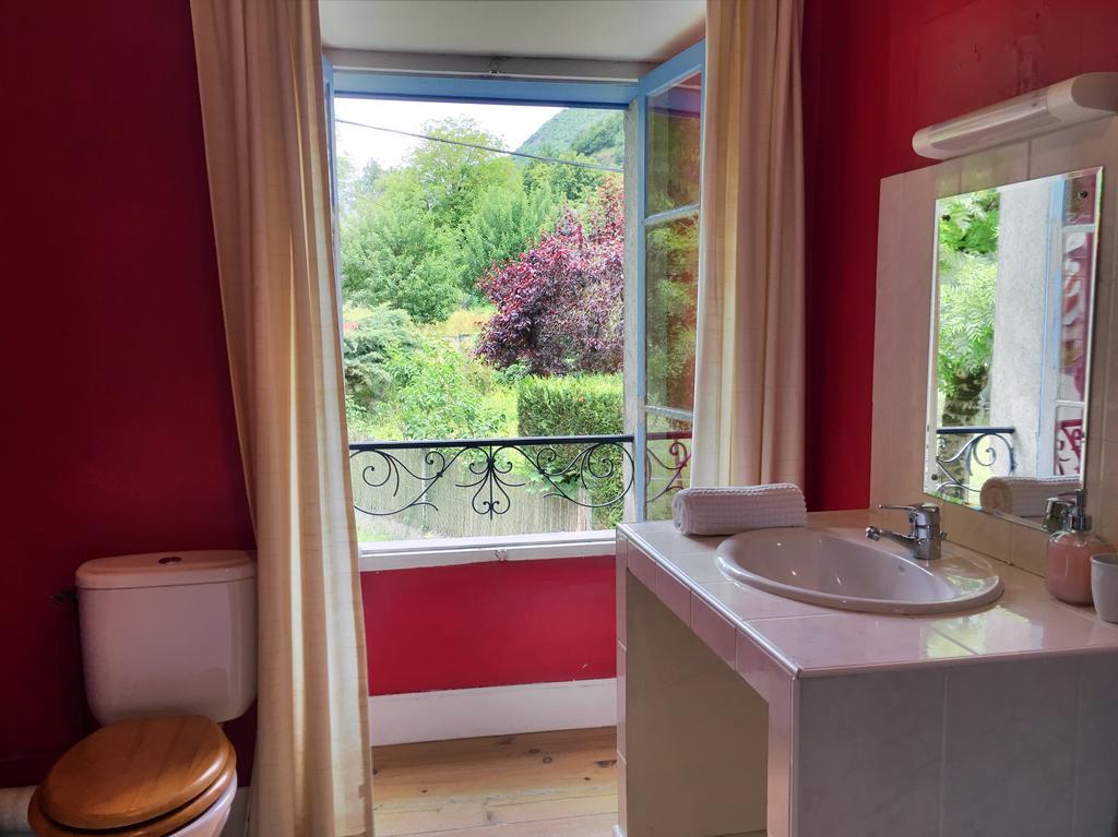 Papilio Bed & Breakfast Montauban-de-Luchon Exterior foto