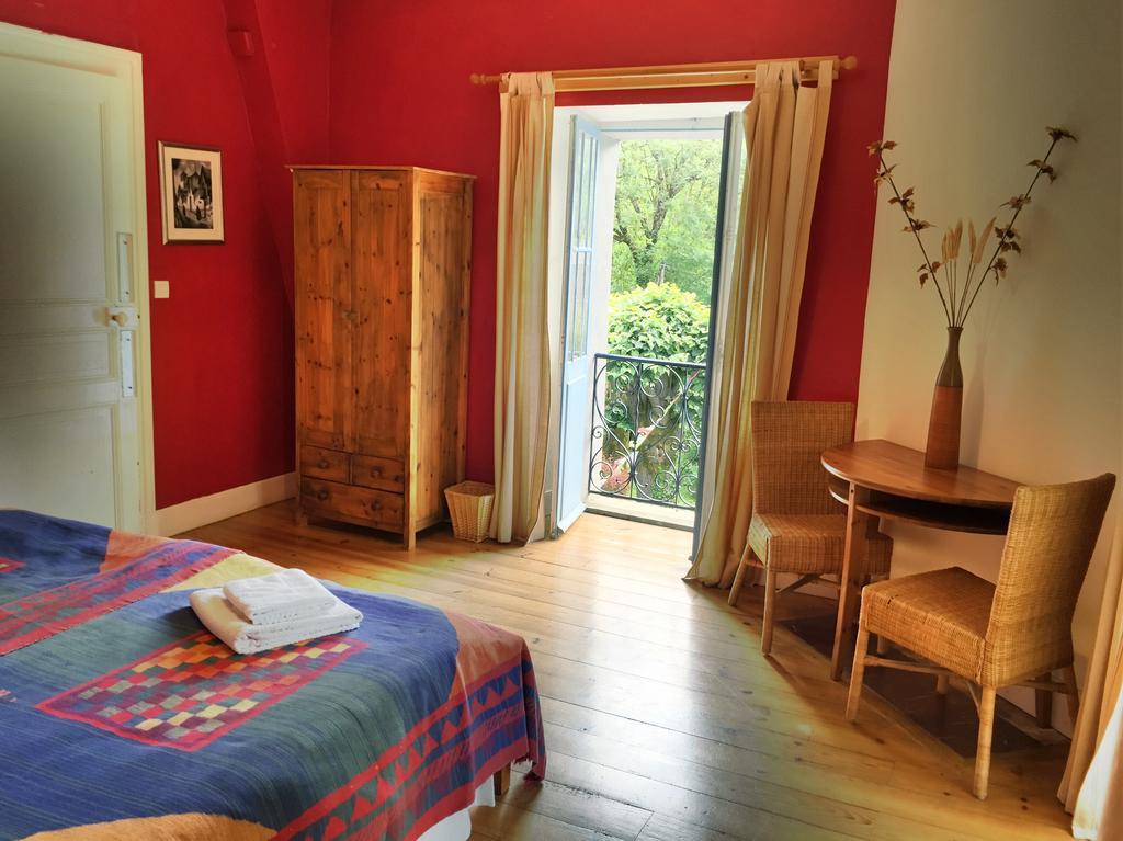 Papilio Bed & Breakfast Montauban-de-Luchon Exterior foto